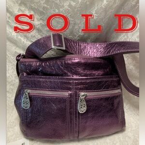 NWOT BRIGHTON GRAPE METALLIC CROSSBODY, RARE COLOR - discontinued